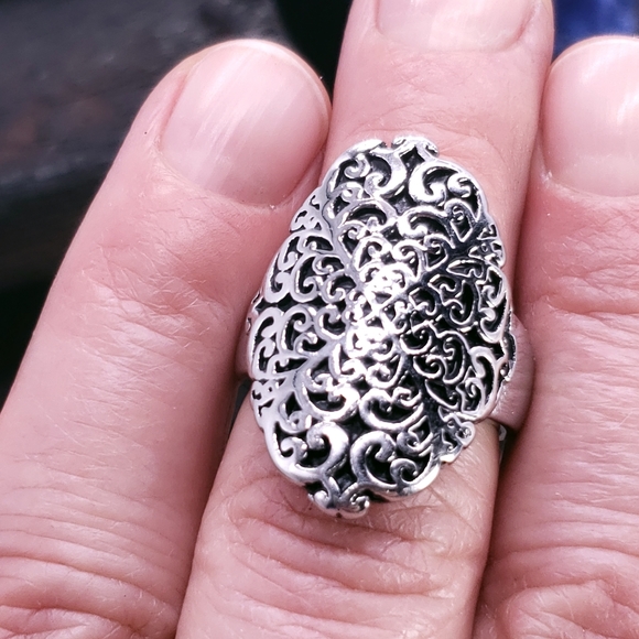 Stainless Filigree Cigar Band Knuckle Ring - Picture 7 of 9